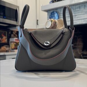 Lindy Stlye Genuine Leather Bag NWT, Never Used